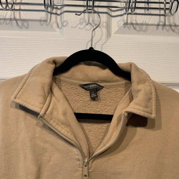 Croft and barrow size large soft beige quarter zip - Picture 2 of 4